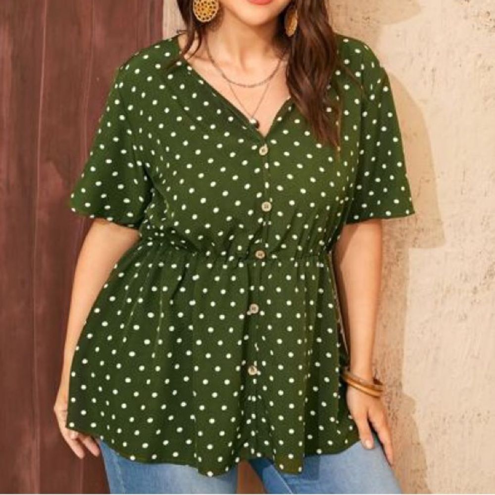 SHEIN Green Polka Dot‎ Button-Up blouse
